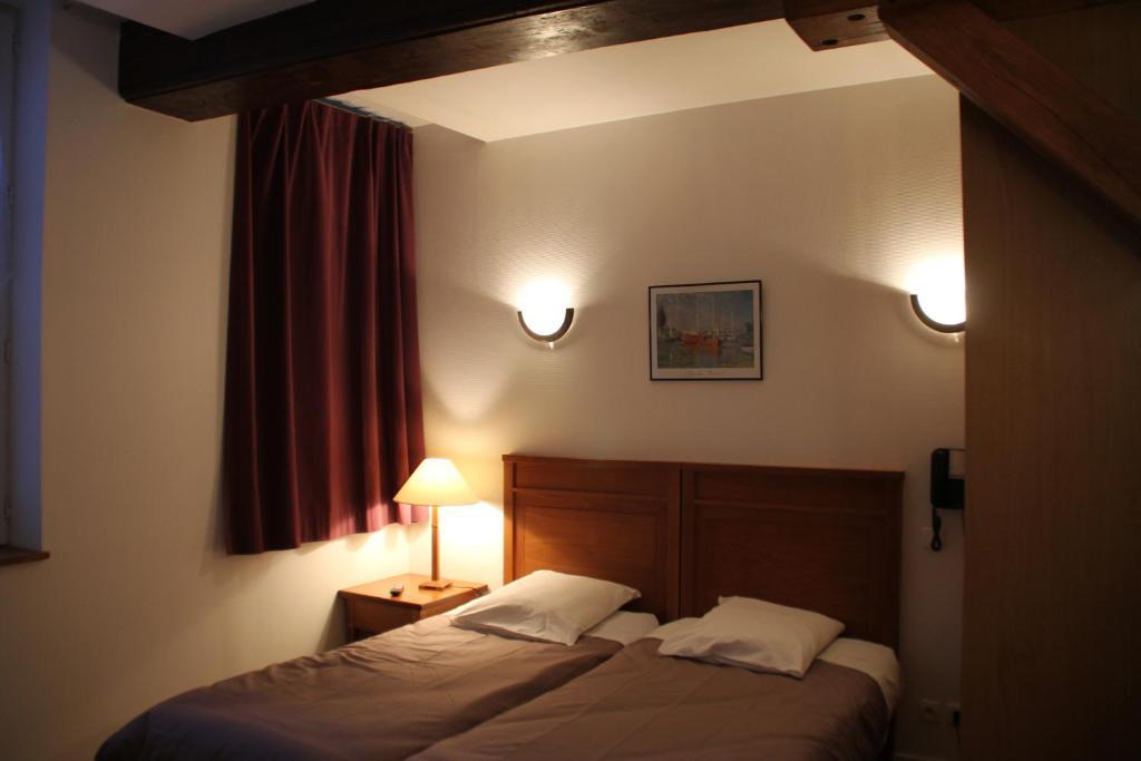 Hôtel De l'Image Illiers-Combray Kamer foto